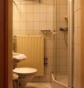 Otel Yoga Jasmin Ehemals Eberhardt-burghardt