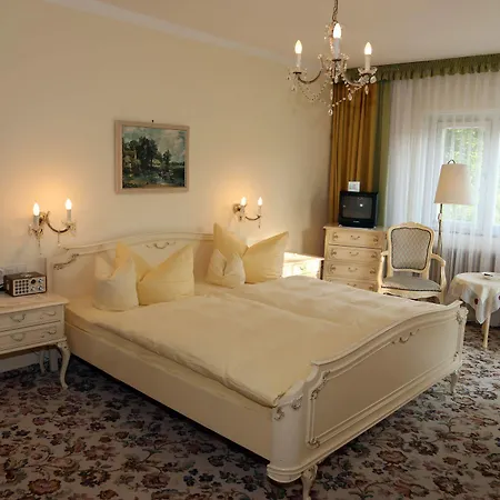 Yoga Jasmin Ehemals Eberhardt-burghardt Hotell 3*
