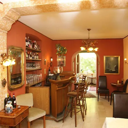 מלון Yoga Jasmin Ehemals Eberhardt-burghardt