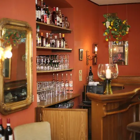 Yoga Jasmin Ehemals Eberhardt-burghardt באדנוויילר