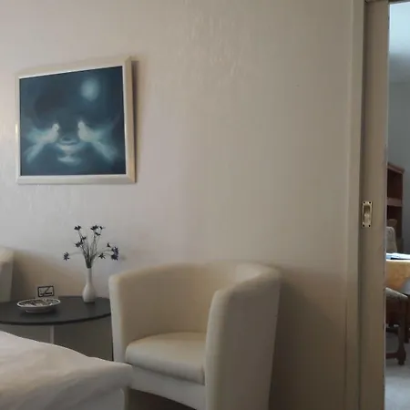 Yoga Jasmin Ehemals Eberhardt-burghardt באדנוויילר