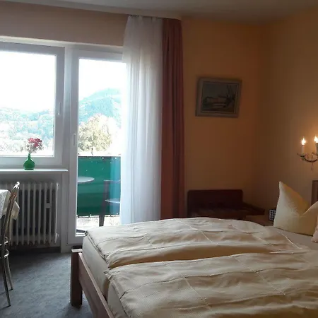 酒店 Yoga Jasmin Ehemals Eberhardt-burghardt 巴登韦勒