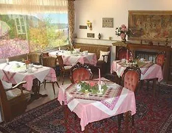 Yoga Jasmin Ehemals Eberhardt-burghardt 3*