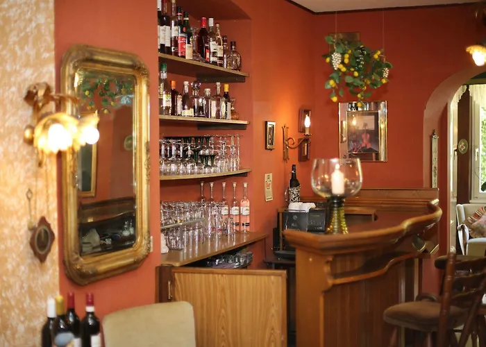 Yoga Jasmin Ehemals Eberhardt-burghardt Μπάντενβαϊλερ